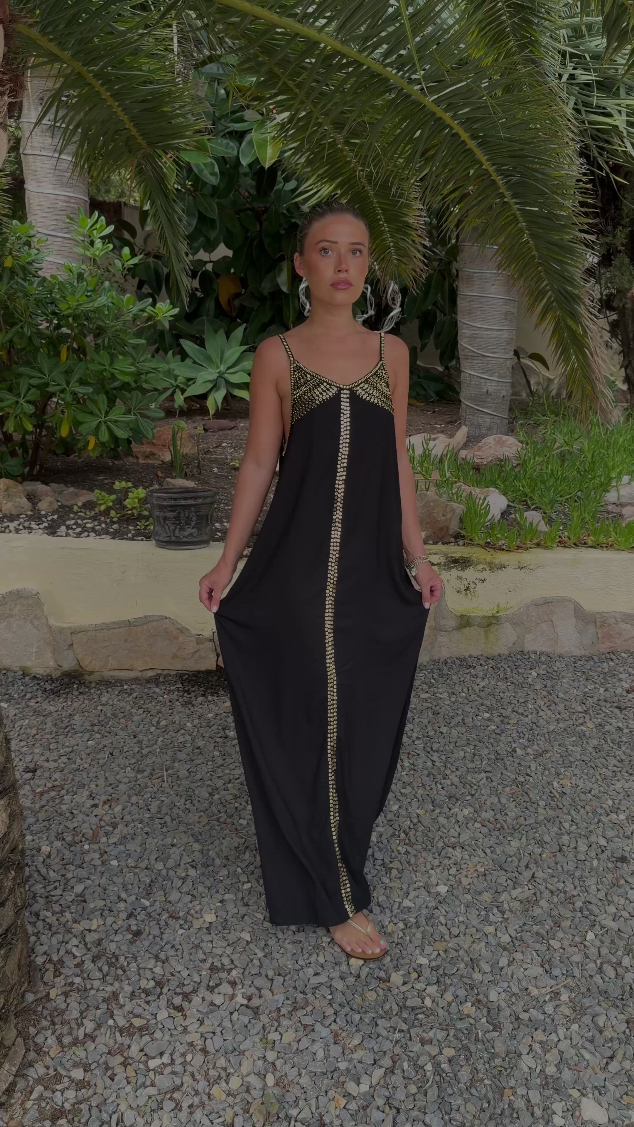 Theia Limited Edition Dress: Elegant hand-embroided backless dress